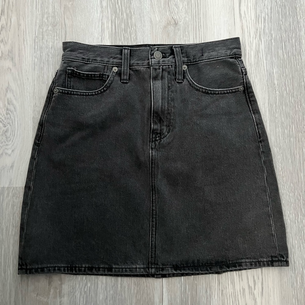 💕Madewell black denim skirt💕